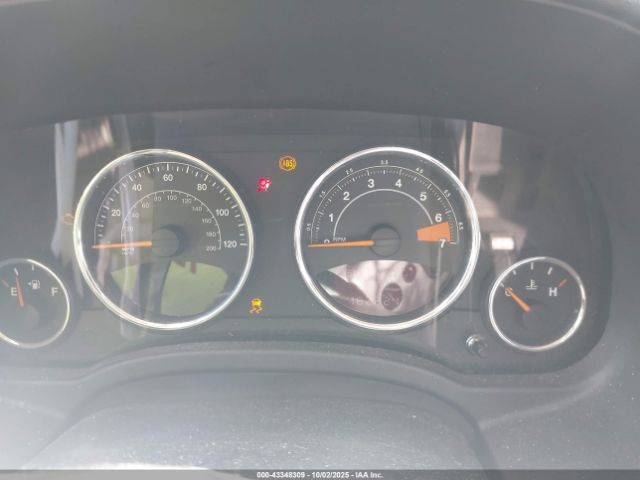 2015 JEEP COMPASS 1C4NJCEB5FD401009 Photo 6