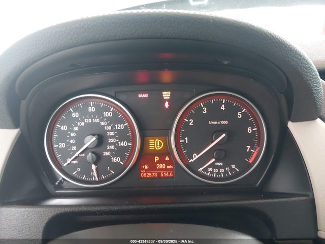 WBAVL1C5XFVY28365 BMW X1