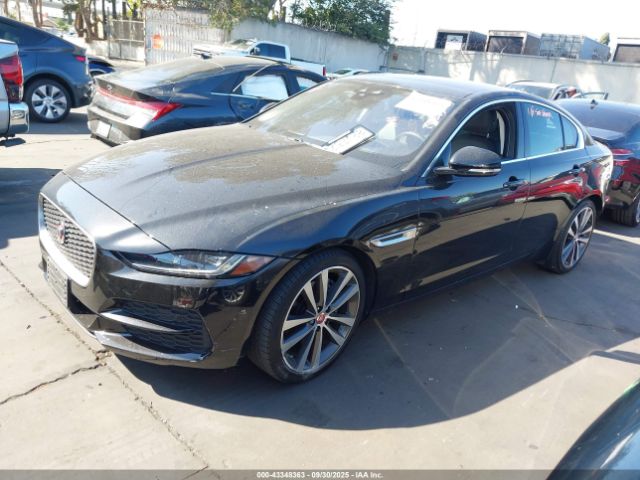 2020 JAGUAR XE SAJAE4FX5LCP56221 Photo 1