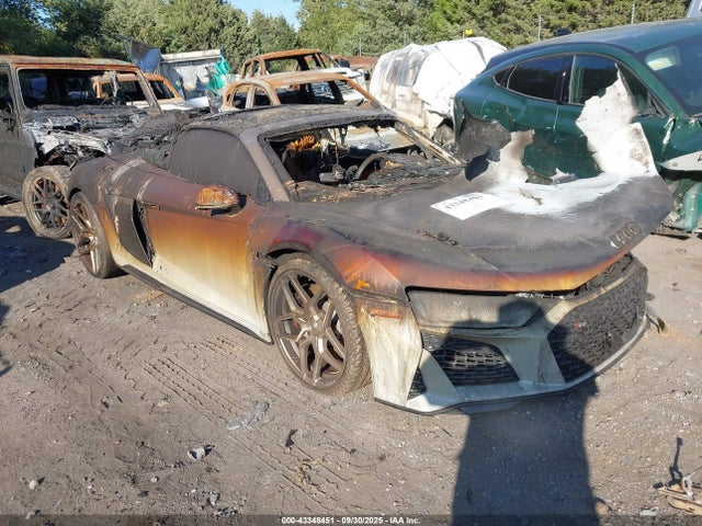 2023 AUDI R8 SPYDER WUACECFX5P7901941 Photo 0