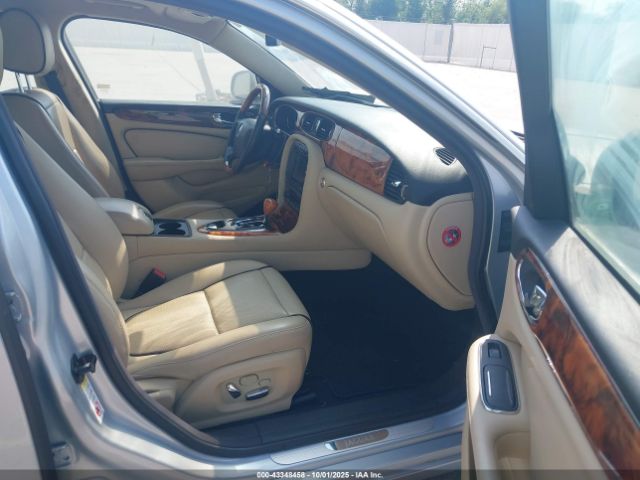 2008 JAGUAR XJ SAJWA71B88SH26984 Photo 4