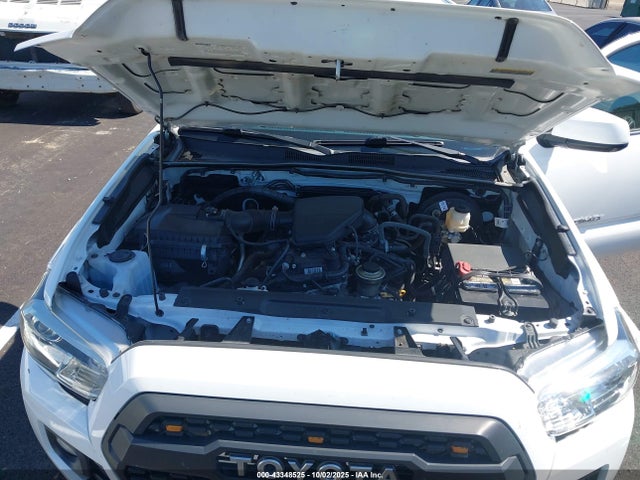 Aukcja sprzedaży 2018 Toyota Tacoma Sr5, vin: 5TFAX5GNXJX132125, numer aukcji: 43348525