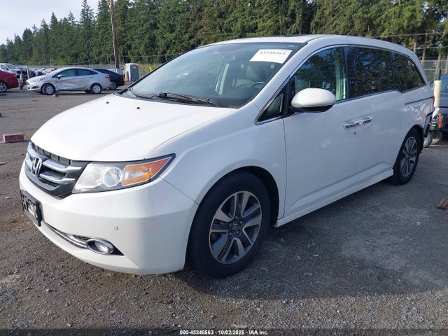 Honda j35z8 2014 5FNRL5H94EB113845 Image 2