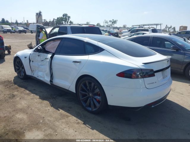 2014 TESLA MODEL S 5YJSA1H1XEFP55190 Photo 2