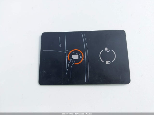 2018 TESLA MODEL 3 5YJ3E1EB9JF073899 Photo 10