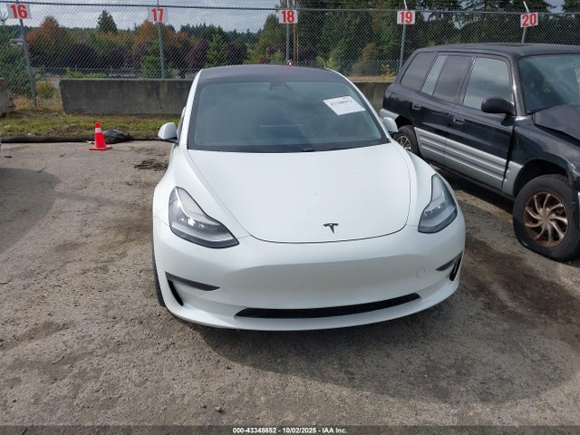 Tesla 2018 2018 5YJ3E1EB9JF073899 Image 12