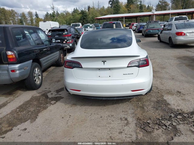 Tesla 2018 2018 5YJ3E1EB9JF073899 Image 16