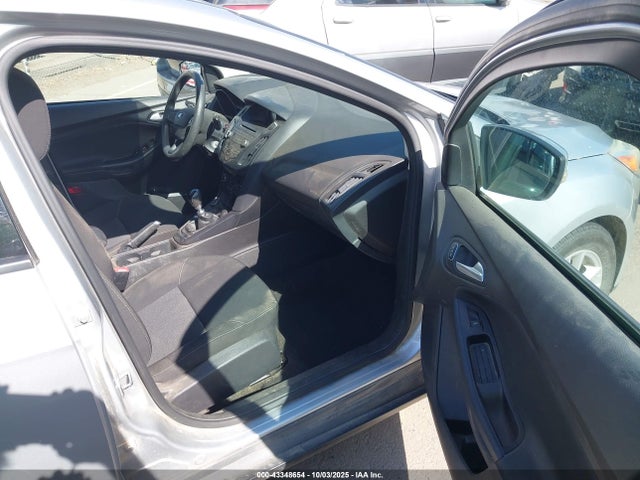 Ford 2016 2016 1FADP3KE7GL335584 Image 5