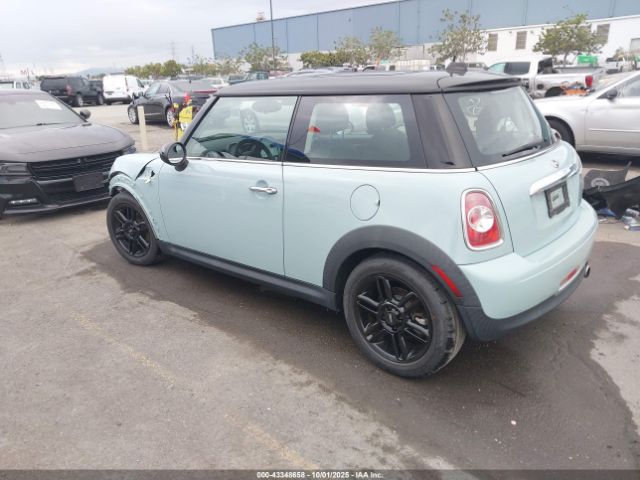 2013 MINI HARDTOP WMWSU3C58DT547721 Photo 2