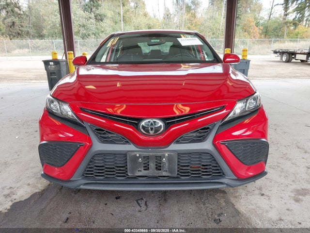 Продажа на аукционе авто 2022 Toyota Camry Se, vin: 4T1T11AK2NU014820, номер лота: 43348665