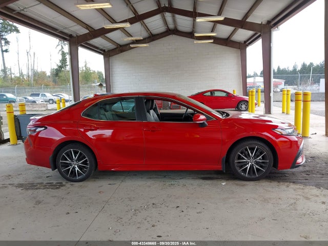 Продажа на аукционе авто 2022 Toyota Camry Se, vin: 4T1T11AK2NU014820, номер лота: 43348665