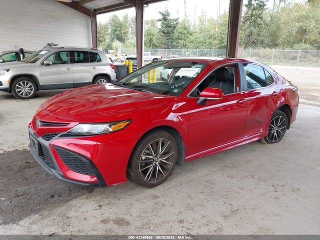 Продажа на аукционе авто 2022 Toyota Camry Se, vin: 4T1T11AK2NU014820, номер лота: 43348665