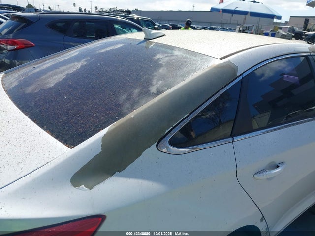 Hyundai 2017 2017 5NPE24AA6HH445565 Image 21