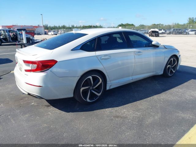 2018 HONDA ACCORD 1HGCV1F32JA063054 Photo 3
