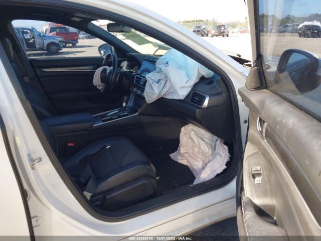 2018 HONDA ACCORD 1HGCV1F32JA063054 Photo 4