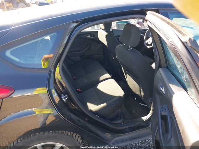 Ford 2015 2015 1FADP3K27FL307174 Image 8