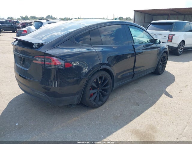 2016 TESLA MODEL X 5YJXCAE41GF001466 Photo 3