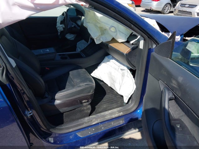 2022 TESLA MODEL Y 7SAYGDEEXNF441415 Photo 4