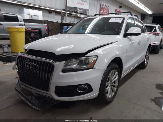 2017 AUDI Q5 WA1C2AFP9HA013640 Photo 1