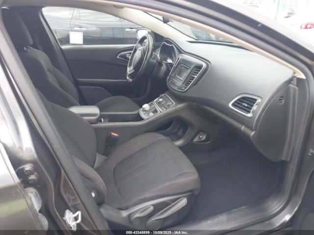 2015 CHRYSLER 200 1C3CCCAB9FN719981 Photo 4