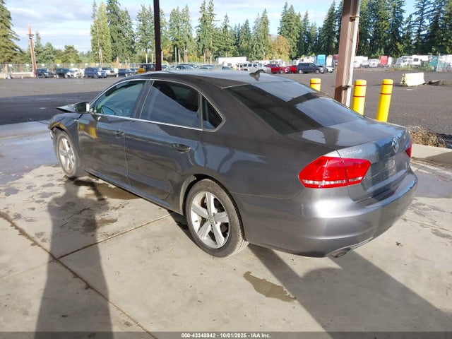 Volkswagen Passat 2014 1VWAS7A37EC024038 Image 3