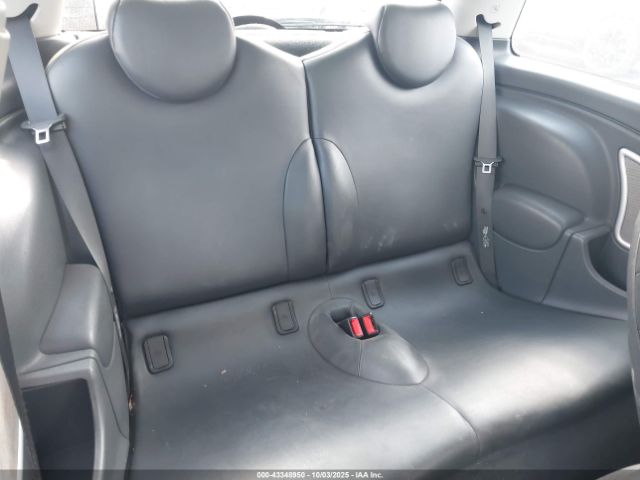 2005 MINI COOPER S WMWRE33415TD95403 Photo 7