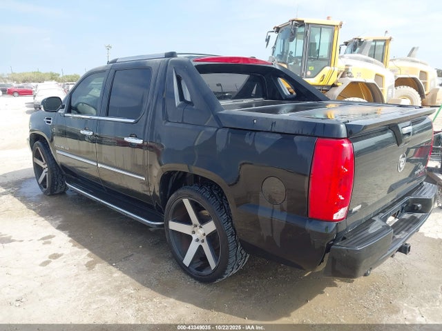 2012 CADILLAC ESCALADE EXT 3GYT4MEF5CG153036 Photo 2