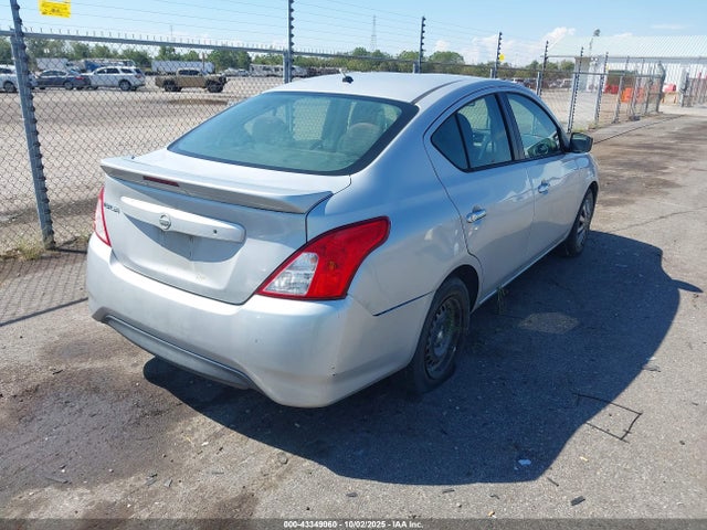 Nissan 2016 2016 3N1CN7AP6GL857958 Image 4