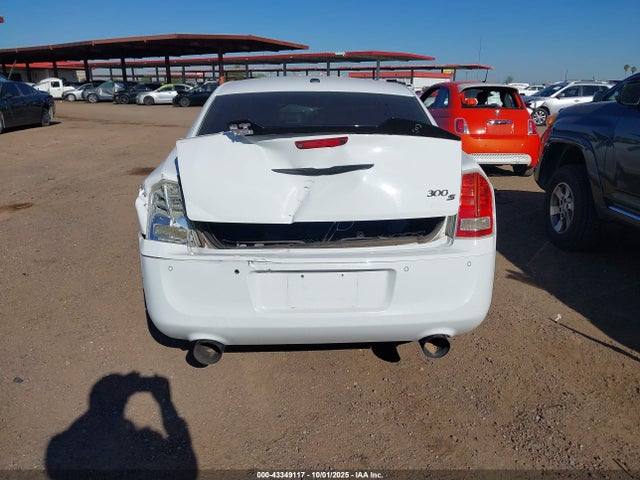 Chrysler 300 300s 2014 2C3CCABT8EH100940 Image 16