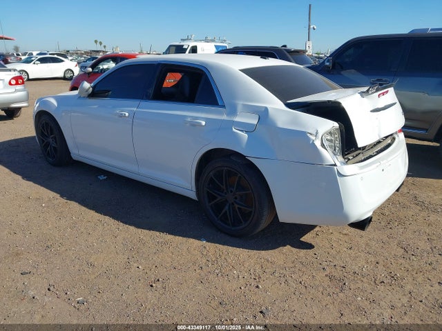 2014 CHRYSLER 300 2C3CCABT8EH100940 Photo 2