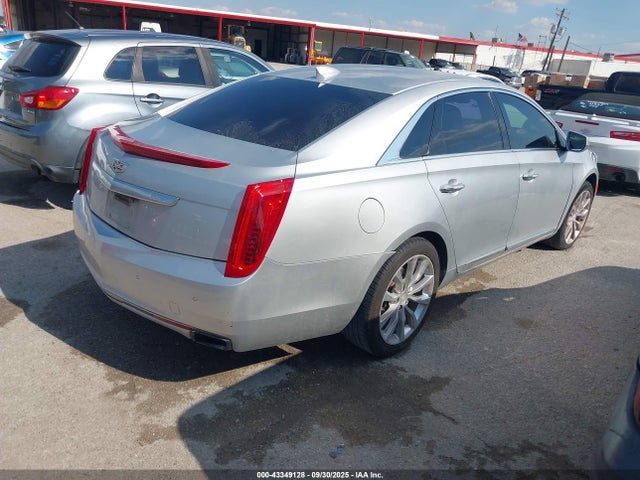 2016 CADILLAC XTS 2G61M5S38G9154634 Photo 3