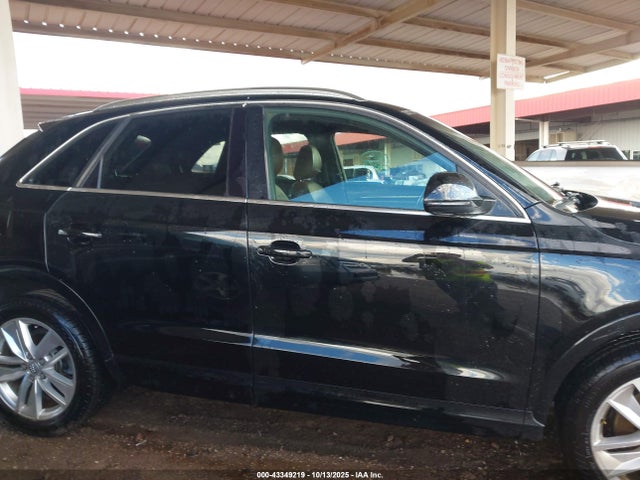2017 Audi Q3 2.0t Premium მანქანა იყიდება აუქციონზე, vin: WA1HCCFS1HR005553, აუქციონის ნომერი: 43349219