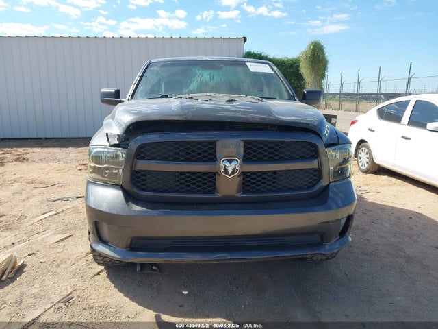 RAM 1500 Express 4x2 6'4 Box 2018 1C6RR6FG5JS330587 Image 11