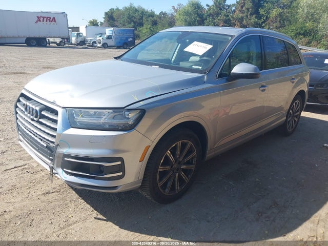2017 AUDI Q7 WA1VAAF73HD056168 Photo 1