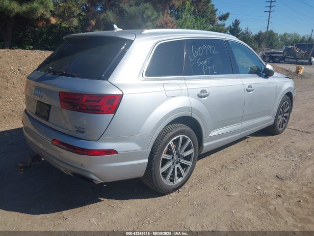 2017 AUDI Q7 WA1VAAF73HD056168 Photo 3