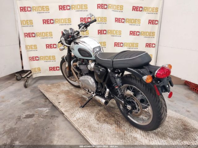 2023 TRIUMPH MOTORCYCLE BONNEVILLE SMTD40HLXPTBK6822 Photo 2