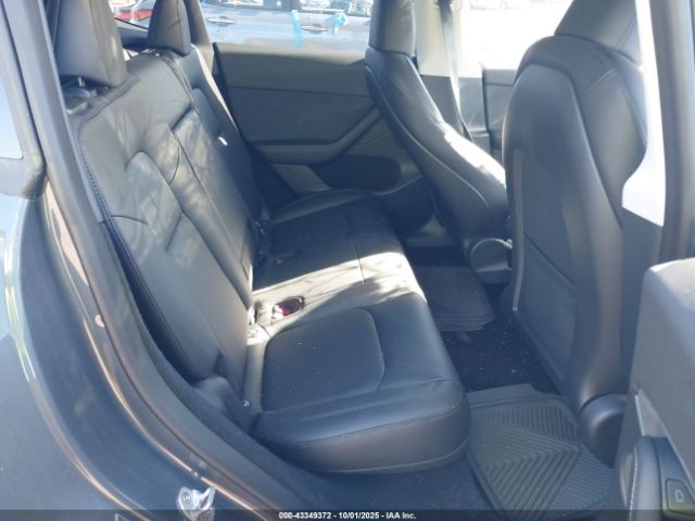 2023 TESLA MODEL Y 7SAYGDEE9PA053589 Photo 7