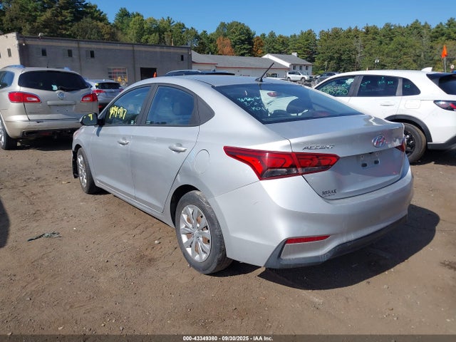 3KPC24A38JE029150 Hyundai ACCENT SE