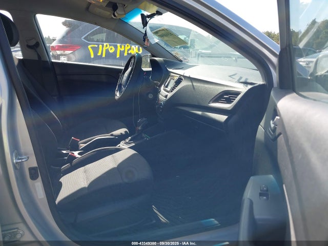 3KPC24A38JE029150 Hyundai ACCENT SE