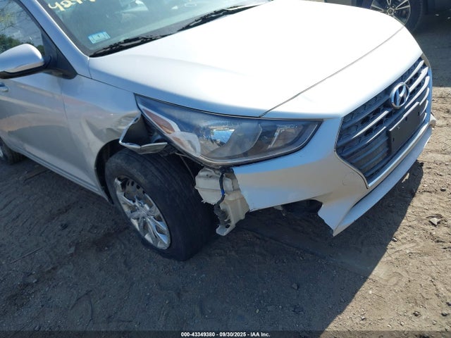 3KPC24A38JE029150 Hyundai ACCENT SE