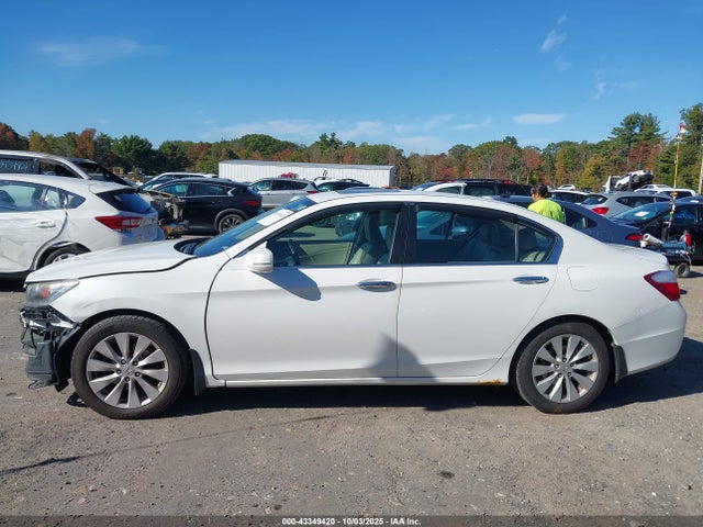 Honda k24w1 2015 1HGCR2F85FA026058 Image 15