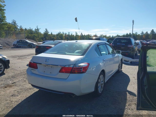 Honda k24w1 2015 1HGCR2F85FA026058 Image 4