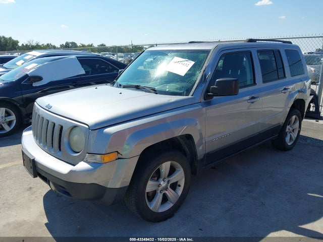 Jeep Patriot 2014 1C4NJRFB8ED762914 Image 2