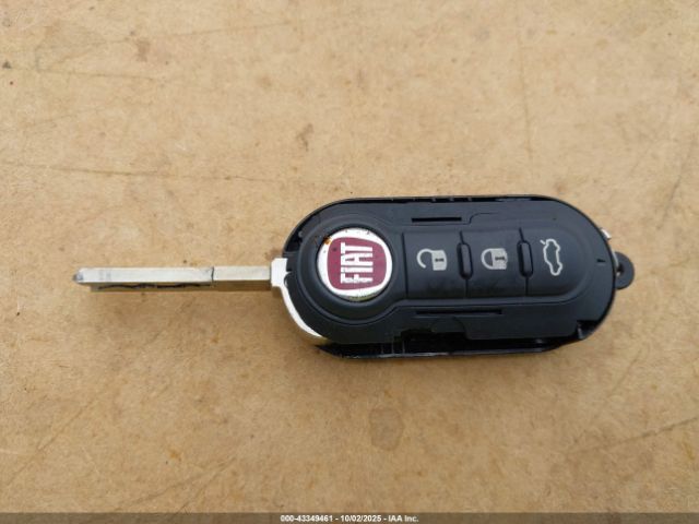 2015 FIAT 500 3C3CFFBR8FT501485 Photo 10