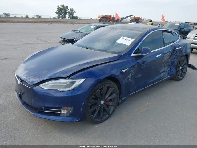 43349653 :رقم المزاد ، 5YJSA1E48HF183846 vin ، 2017 Tesla Model S 100d/60d/75d/90d/p100d مزاد بيع