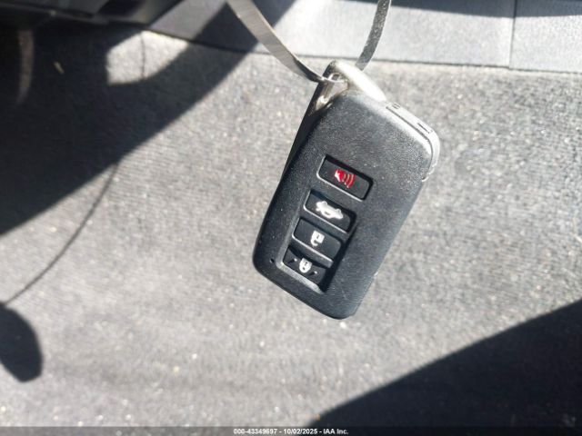 2017 LEXUS IS 200T JTHBA1D29H5048584 Photo 10