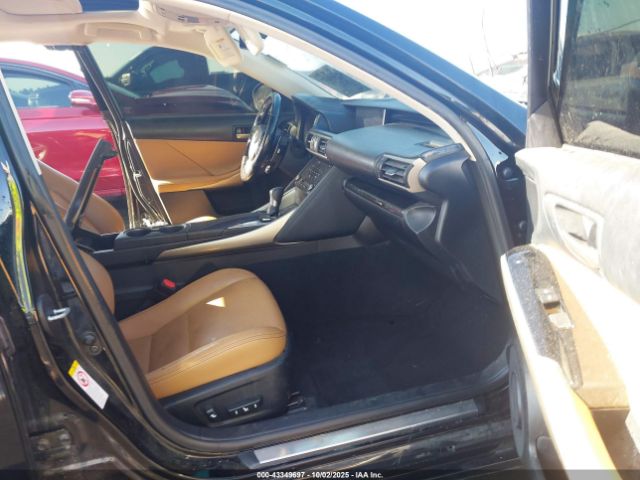 2017 LEXUS IS 200T JTHBA1D29H5048584 Photo 4