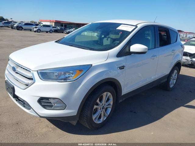 Ford ESCAPE SE 2019 1FMCU9GD2KUB82015 Image 2