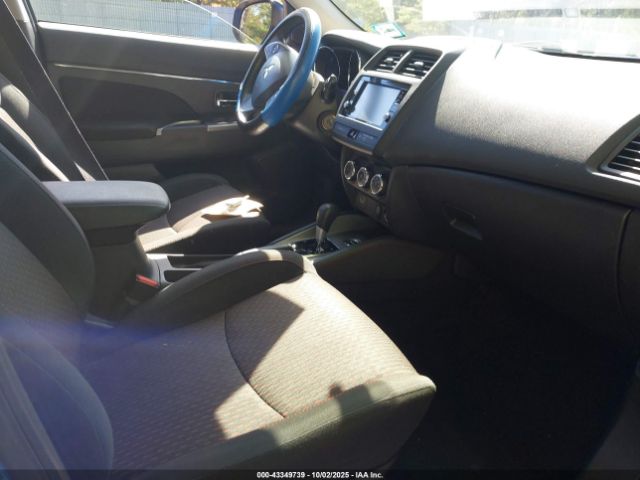 2019 MITSUBISHI OUTLANDER SPORT JA4AR3AU3KU009035 Photo 4