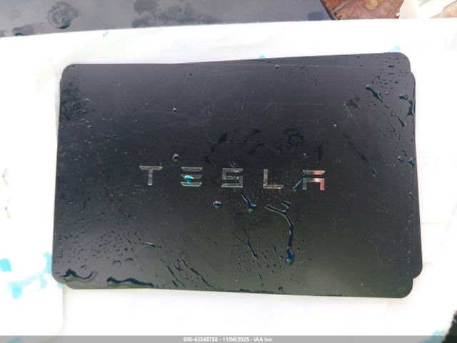 2026 TESLA MODEL Y 7SAYGDEE7TF427727 Photo 10